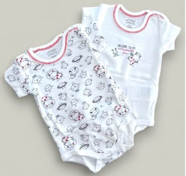 Комплект боди вселена CHICCO - снимка 1 - Бельо/боди за момче/момиче - Yomi.Kids