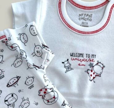 Комплект боди вселена CHICCO - снимка 2 - Бельо/боди за момче/момиче - Yomi.Kids