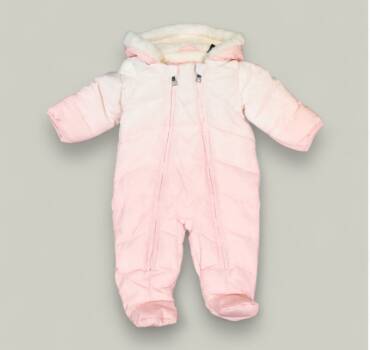 Бебешки космонавт DKNY JEANS в преливащи розови нюанси - снимка 1 - Якета за момиче - Yomi.Kids