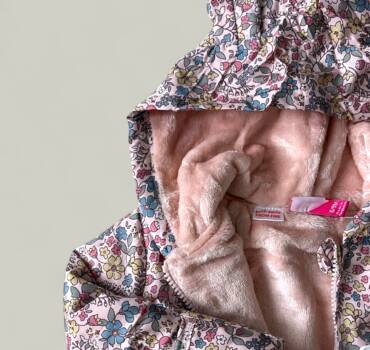 Бебешки космонавт за момиче Penelope Mack с принт цветя - снимка 3 - Якета за момиче - Yomi.Kids