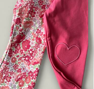 Детски комплект за момиче ISAAC MIZRAHI от 4 части - снимка 4 - Комплекти за момиче - Yomi.Kids