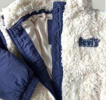 Детско зимно яке LEVIS в бяло и синьо - снимка 3 - Якета за момче и момиче - Yomi.Kids