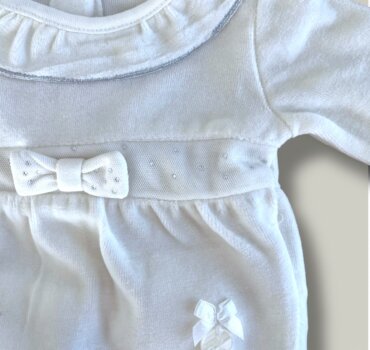 Бебешки комплект в бяло CHICCO за момиче от 2 части - снимка 2 - Новородено момиче - Yomi.Kids