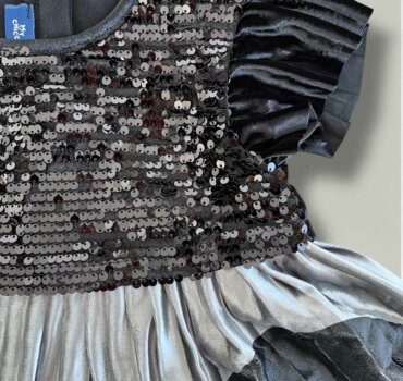 Детска рокля кадифе CHICCO - снимка 2 - Рокли - Yomi.Kids