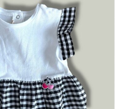 Бебешка рокля CHICCO каре в бяло и черно - снимка 2 - Рокли и поли - Yomi.Kids