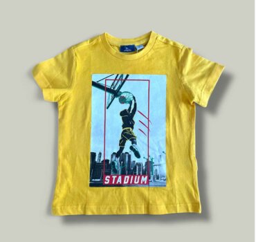 Тениска CHICCO Stadium в жълто - снимка 1- Тениски и потници за момче - Yomi.Kids