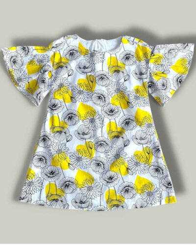 Рокля CHICCO Flowers в бяло - снимка 1 - Рокли и поли - Yomi.Kids