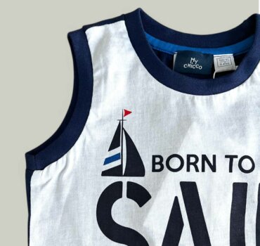 Потник CHICCO Sail в бяло и тъмно синьо - снимка 2 - Тениски и потници за момче - Yomi.Kids