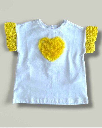 Бебешка тениска CHICCO Yellow Heart в бяло - снимка 1 - Тениски и потници - Yomi.Kids