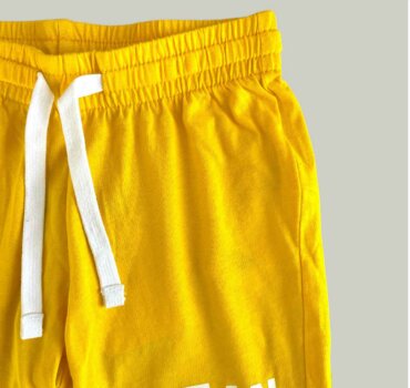 Къс панталон CHICCO Urban Yellow в жълто - снимка 3 - Къси панталони за момче - Yomi.Kids