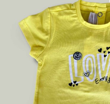 Бебешка тениска CHICCO Love в жълто - снимка 3 - Тениски и потници за момиче - Yomi.Kids