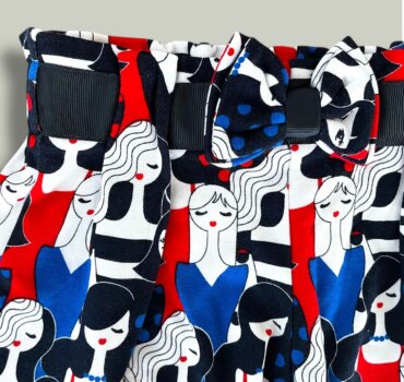 Къс панталон CHICCO Faces в десен с лица от четири цвята - снимка 2 - Къси панталони за момиче - Yomi.Kids