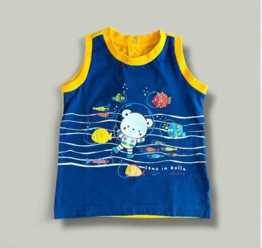 Потник CHICCO Bear в тъмно синьо и жълто - снимка 1 - Тениски и потници за момче - Yomi.Kids