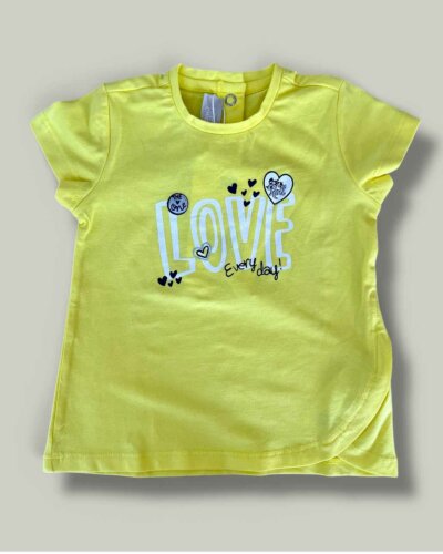 Бебешка тениска CHICCO Love в жълто - снимка 1 - Тениски и потници за момиче - Yomi.Kids